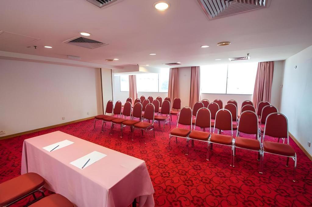 Hotel Continental Penang George Town  Kültér fotó