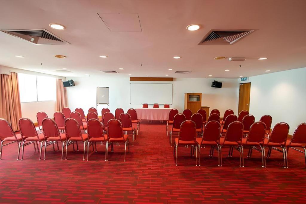 Hotel Continental Penang George Town  Kültér fotó