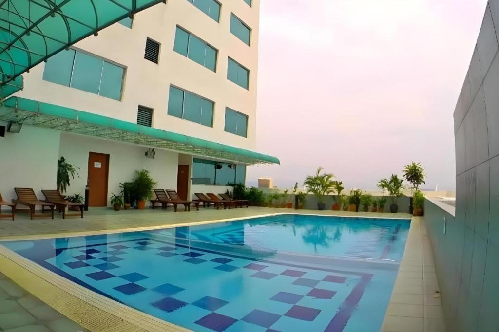 Hotel Continental Penang George Town  Kültér fotó