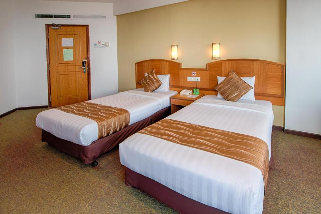 Hotel Continental Penang George Town  Kültér fotó