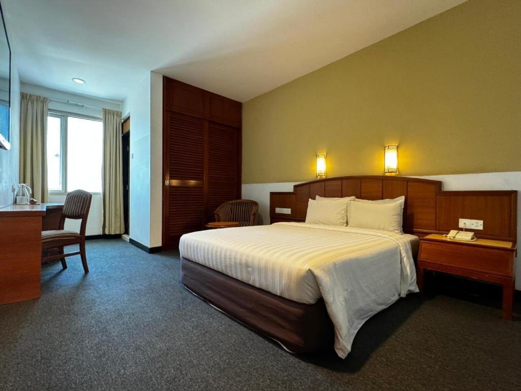 Hotel Continental Penang George Town  Kültér fotó